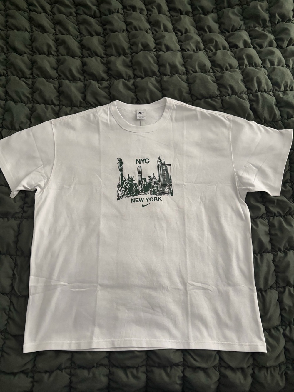 Nike NYC Skyline "Statue of Liberty" T-Shirt | Alysa Liu | Men’s 2XL NEW